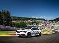 Der Renault Mégane R.S. Trophy-R hat in Spa-Francorchamps einen neuen Rundenrekord für frontangetriebene Serienfahrzeuge aufgestellt.  Foto: Auto-Medienportal.Net/Renault